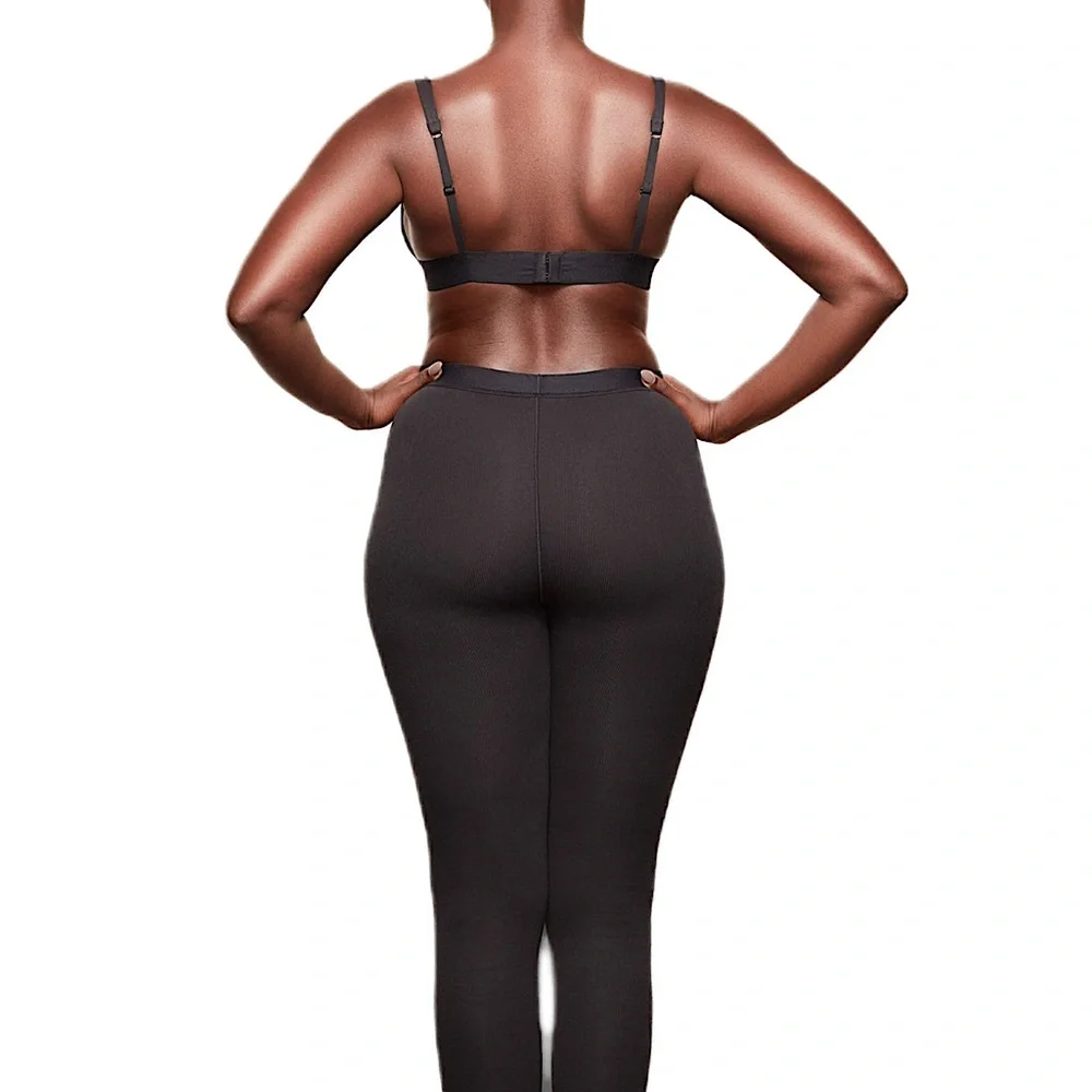 soot SKIMS cotton rib leggings - Picture 5 of 10